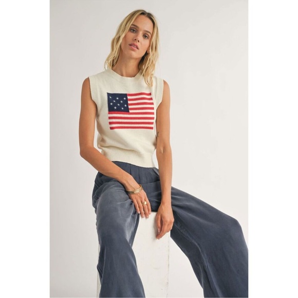 Sadie & Sage Sweaters - Sadie & Sage American Flag 90's Sweater Vest Tank Top | Ivory NWT NEW SIZE SMALL